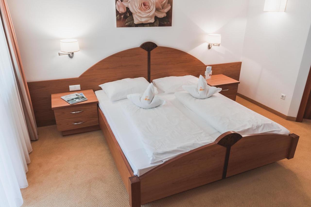 Hotel Am Sonneck 라군도 외부 사진