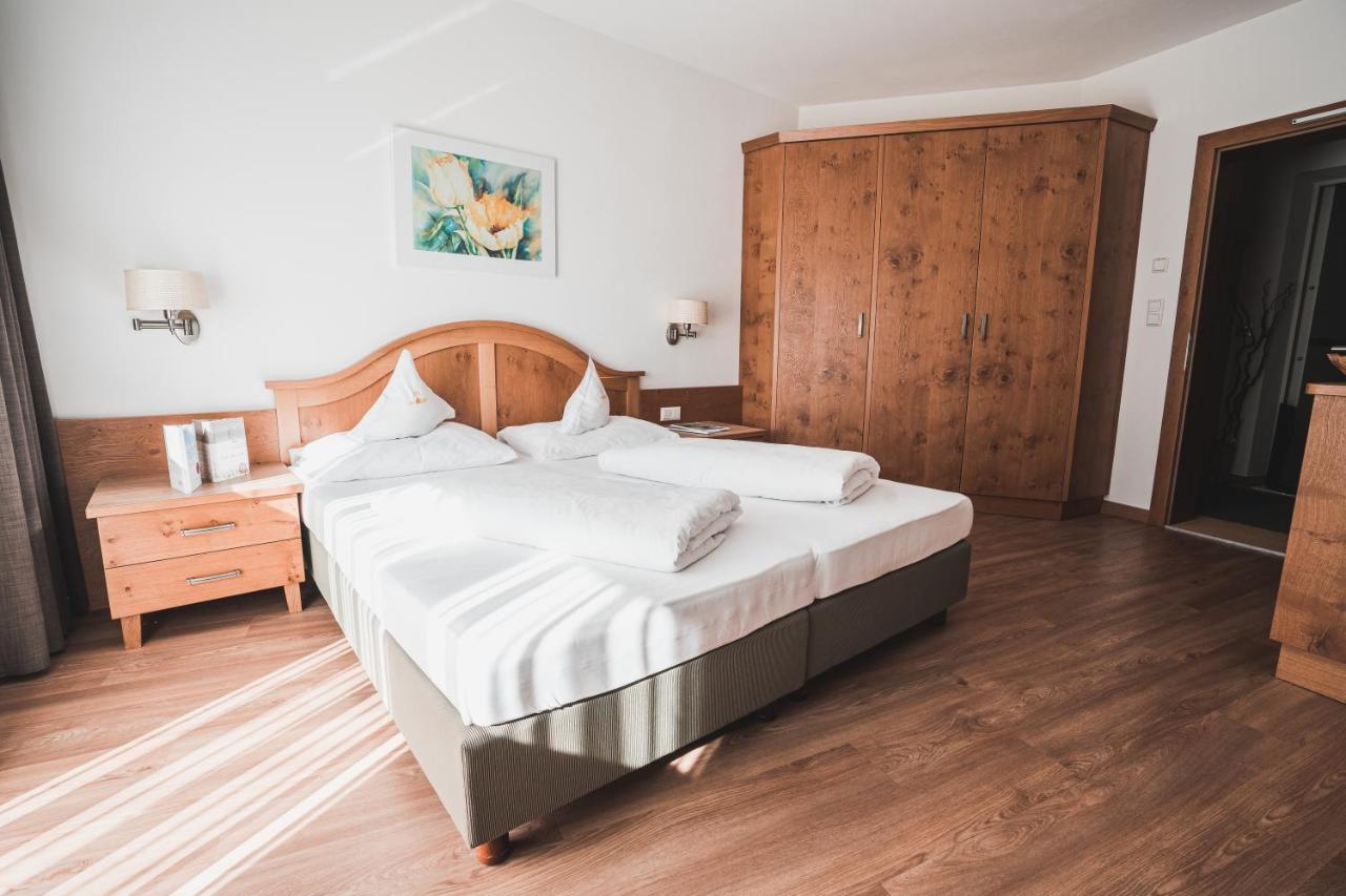 Hotel Am Sonneck 라군도 외부 사진