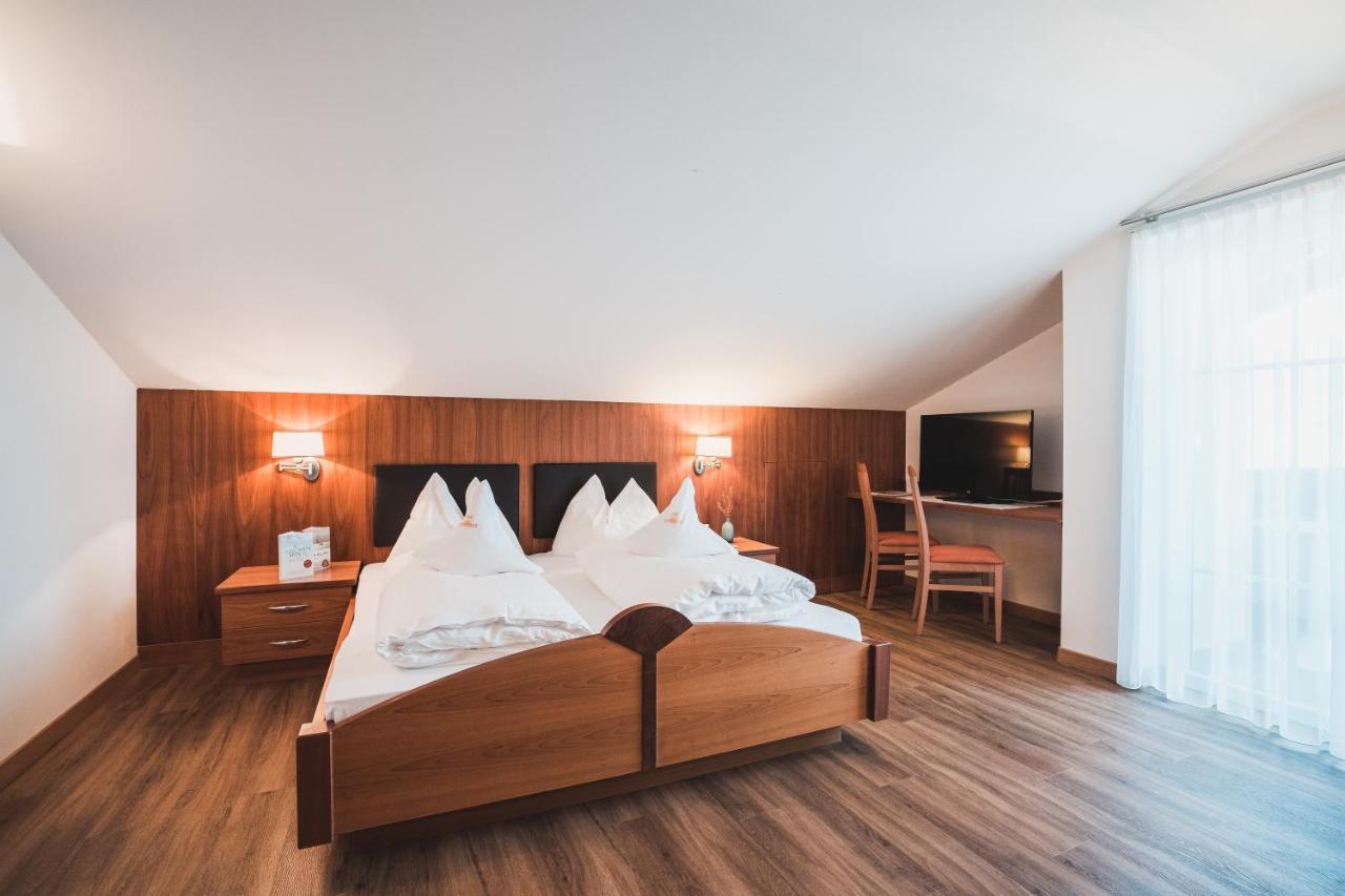 Hotel Am Sonneck 라군도 외부 사진