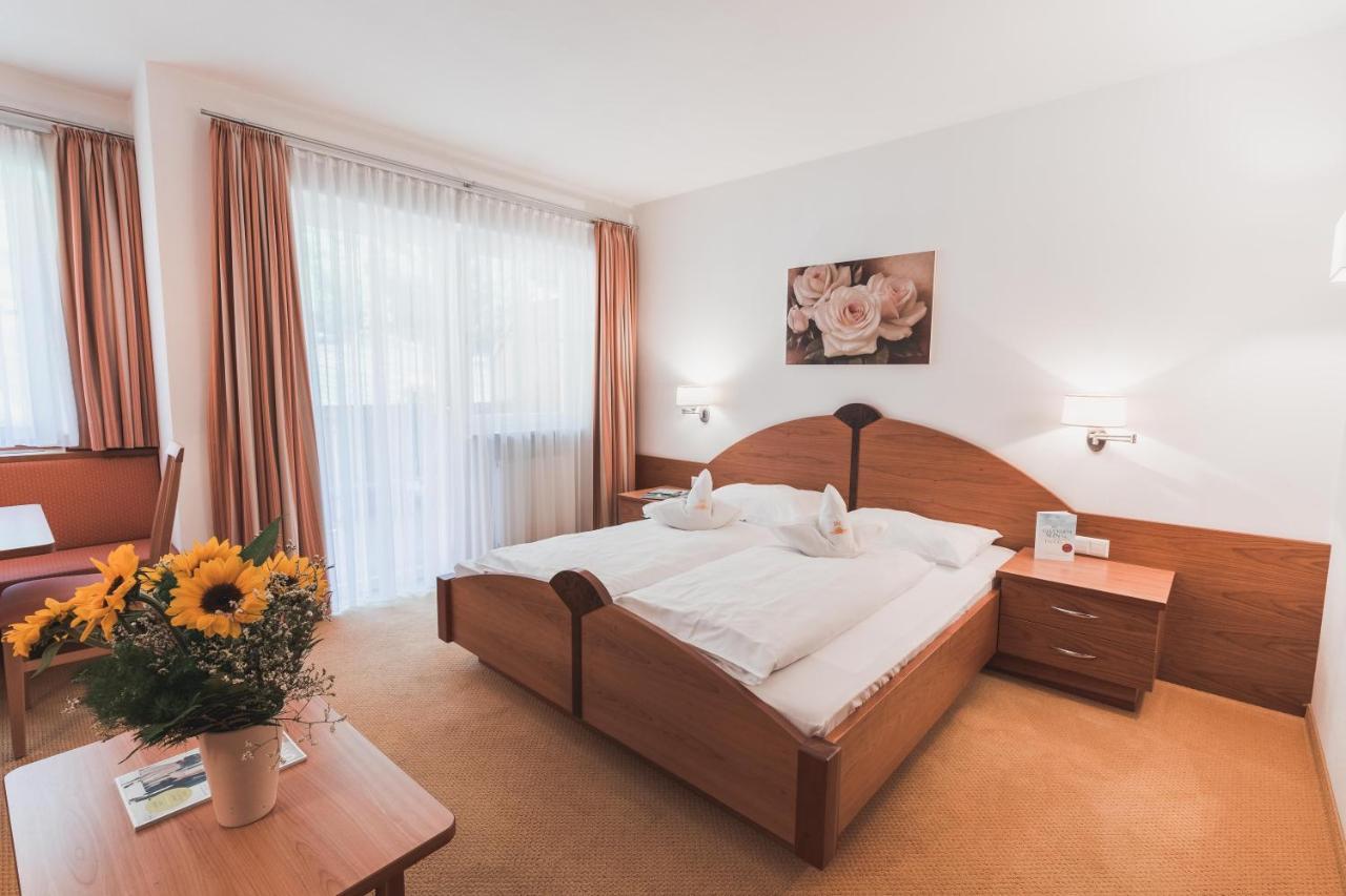 Hotel Am Sonneck 라군도 외부 사진